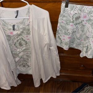 Floral Print Top and Shorts Set